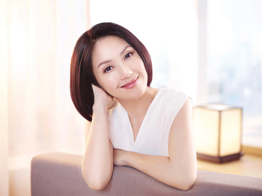 Darren Gabriel Leow - Osiao / Estee Lauder