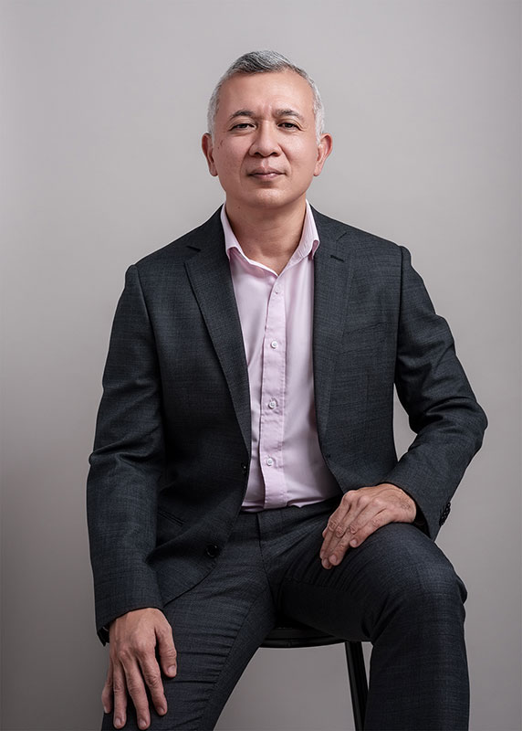 Climbing the Corporate Ladder with Dr Azhar | Client Spotlight
